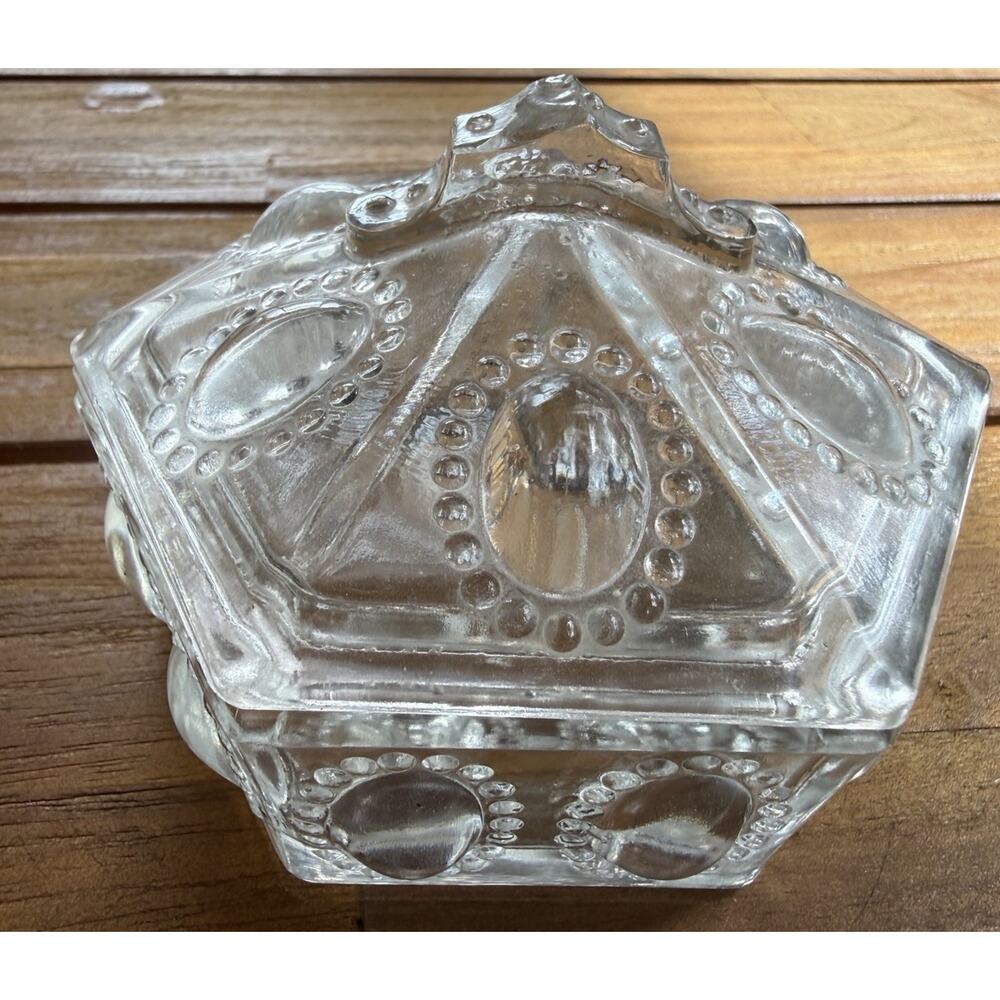 LE Smith Vintage Beaded Medallion Covered Vanity Powder Dish Trinket Box 1940s